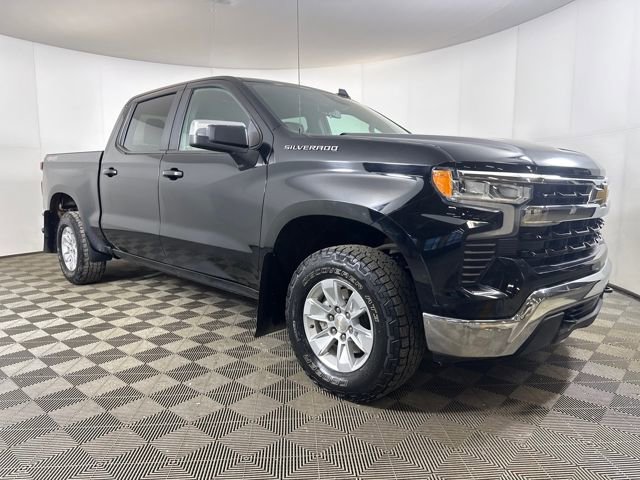 Used 2023 Chevrolet Silverado 1500 LT image 2
