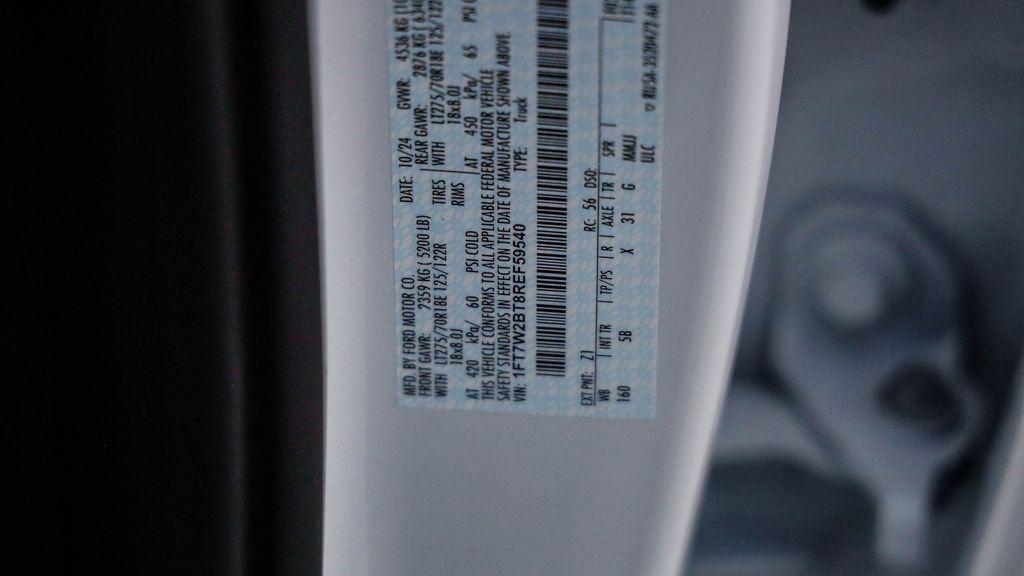 Used 2024 Ford F250 Lariat image 27