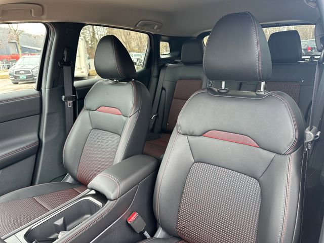 New 2026 Nissan Kicks SR w/ Cold Weather Package image 5