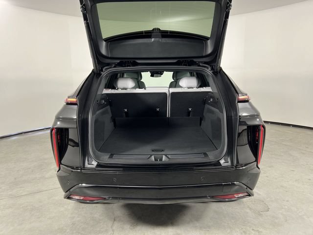 Certified 2026 Cadillac Lyriq Sport AWD/4WD image 27
