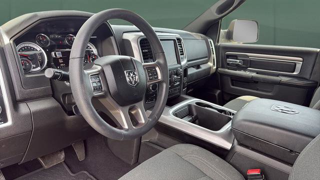 Used 2022 RAM 1500 Classic Warlock w/ Trailer & Traction Group AWD/4WD image 12