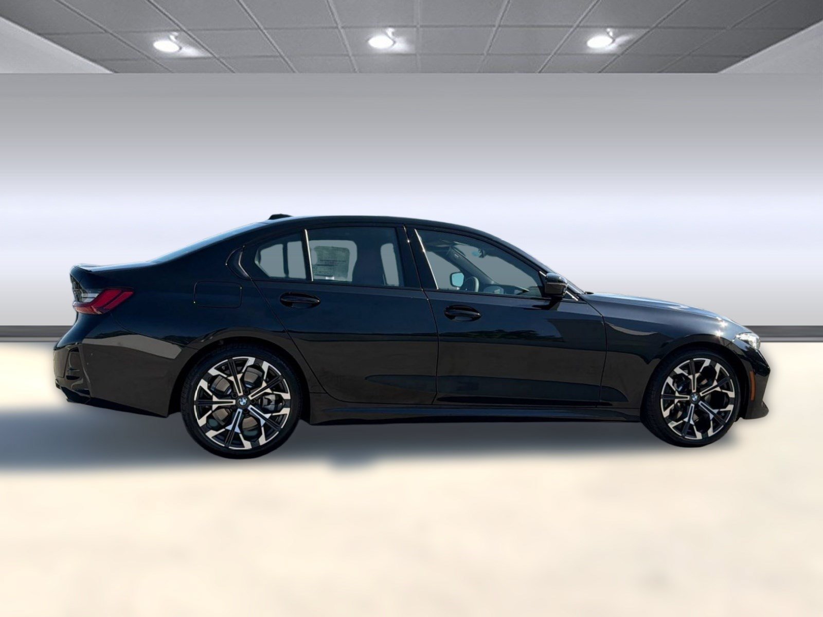 Used 2026 BMW 330i Sedan w/ M Sport Package RWD image 6