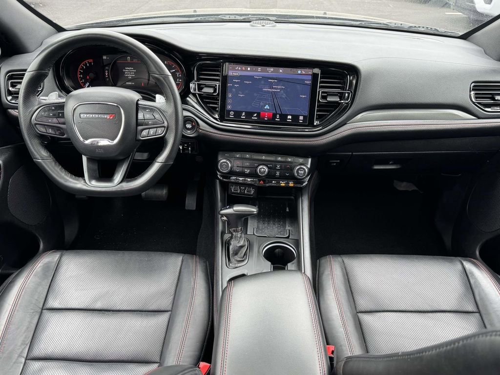 Used 2025 Dodge Durango GT AWD/4WD image 2