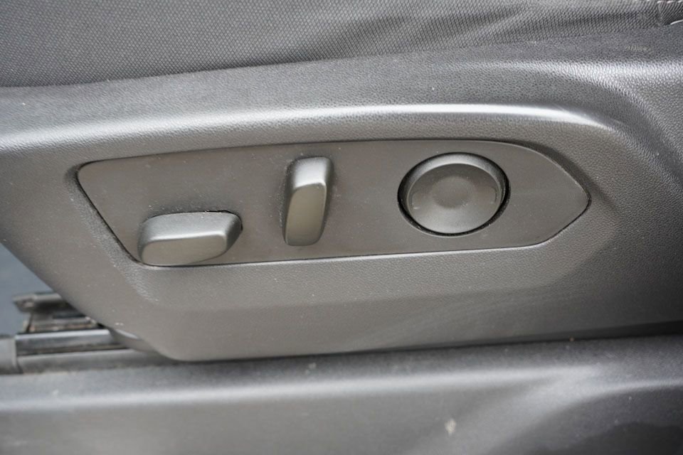 Certified 2022 Chevrolet Silverado 1500 RST image 25