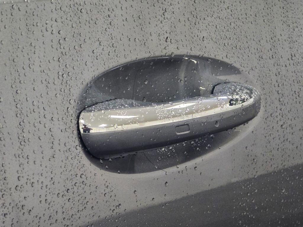 Used 2024 Mercedes-Benz C 300 4MATIC Sedan image 30