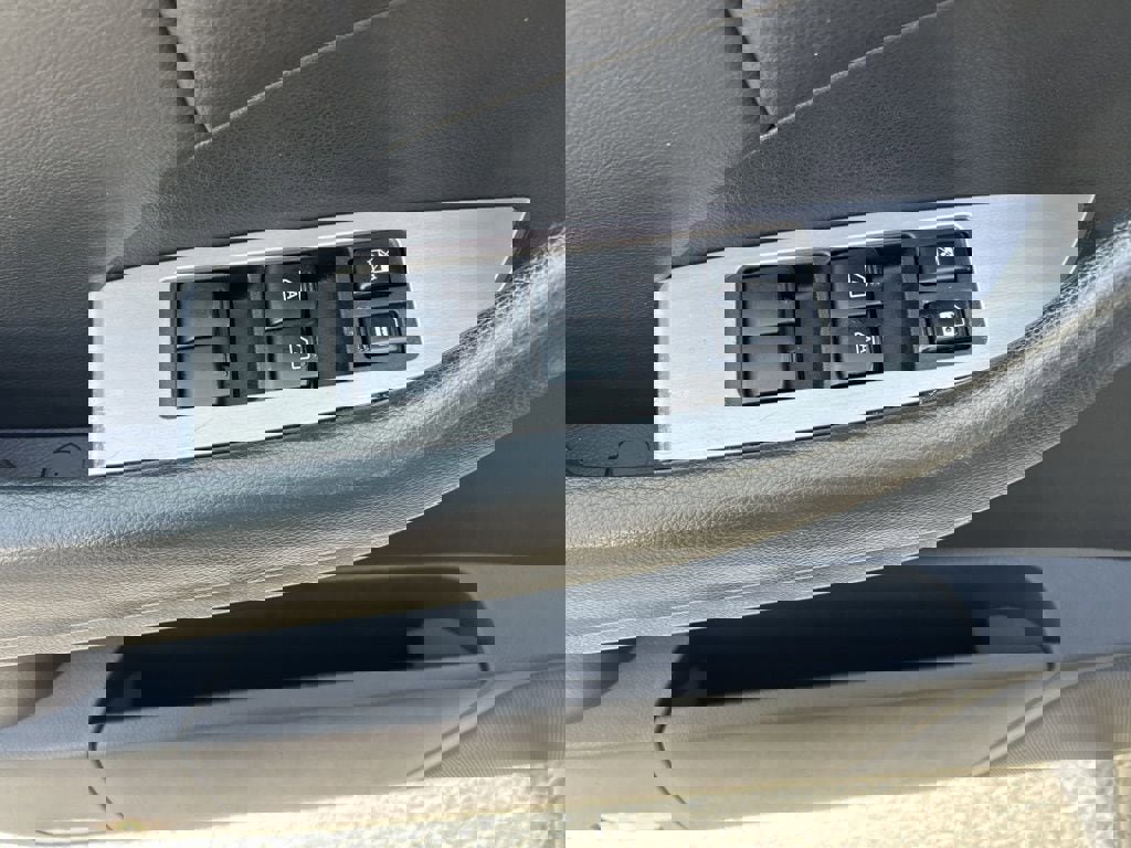 Used 2006 Nissan Murano SL w/ (X03) Sl Leather Pkg image 4