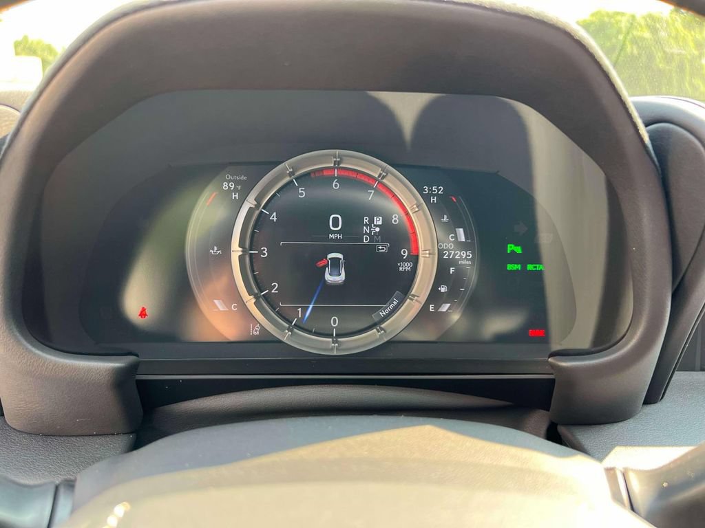 Used 2018 Lexus LC 500 Coupe w/ Sport Package RWD image 22