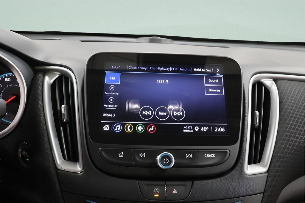 Used 2025 Chevrolet Malibu LT image 11