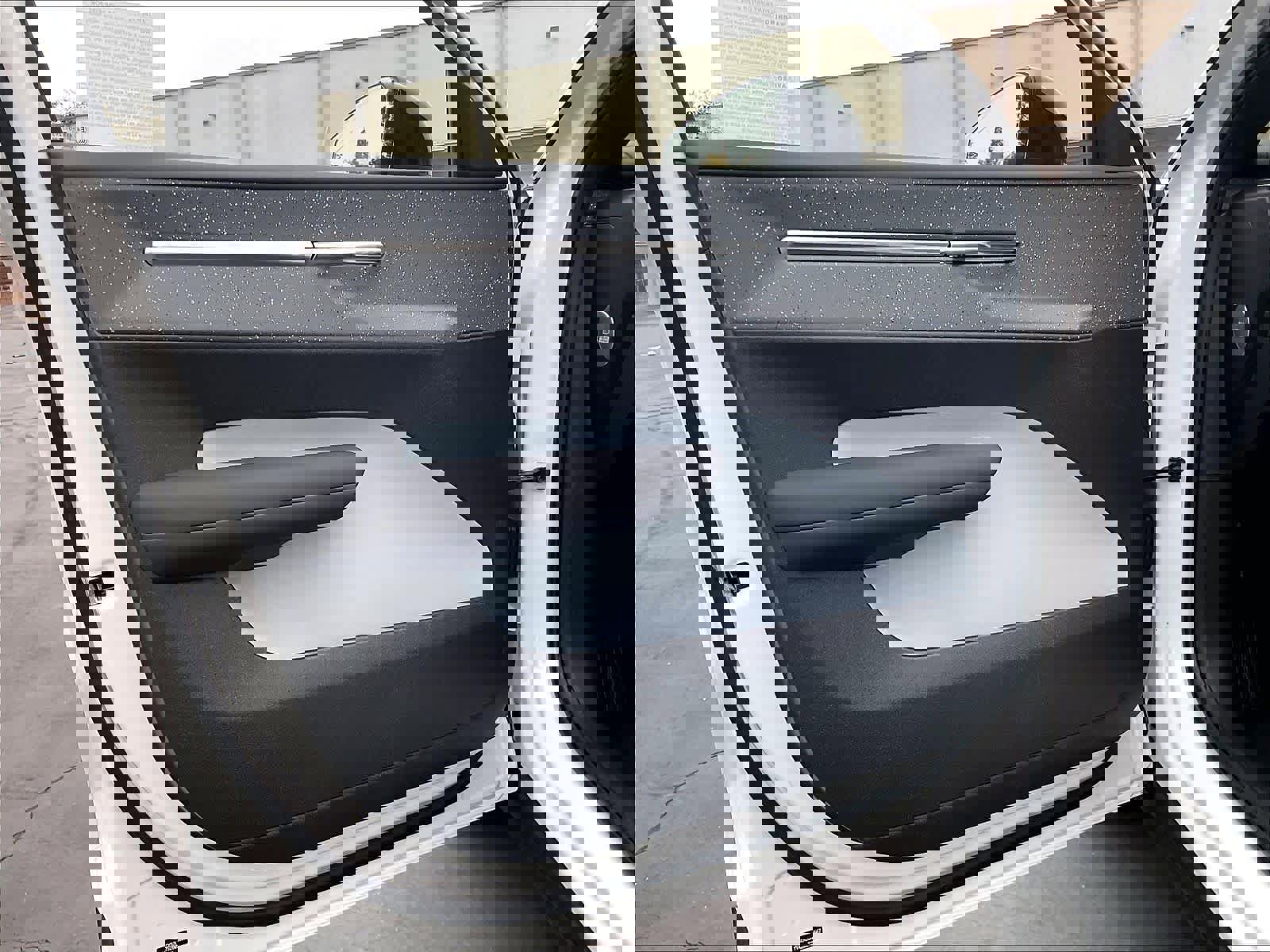 New 2025 Volvo EX30 Ultra w/ Protection Package Premier image 24