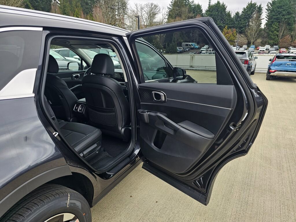 New 2026 Kia Sorento S image 26