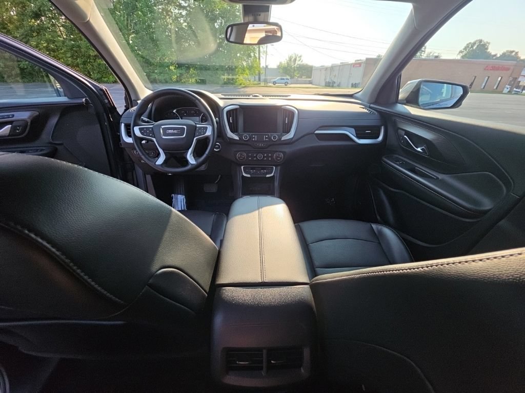 Certified 2023 GMC Terrain SLT w/ Infotainment Package II FWD image 20