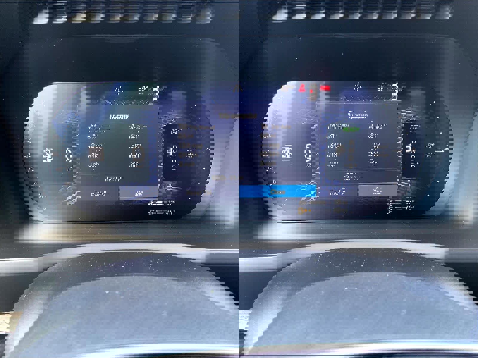 New 2026 Volvo XC90 T8 Plus w/ Protection Package Premier image 19