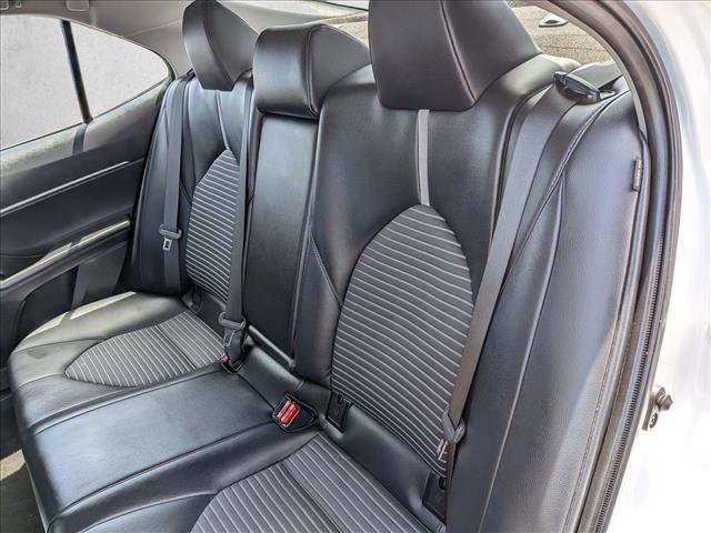 Used 2023 Toyota Camry SE FWD image 17