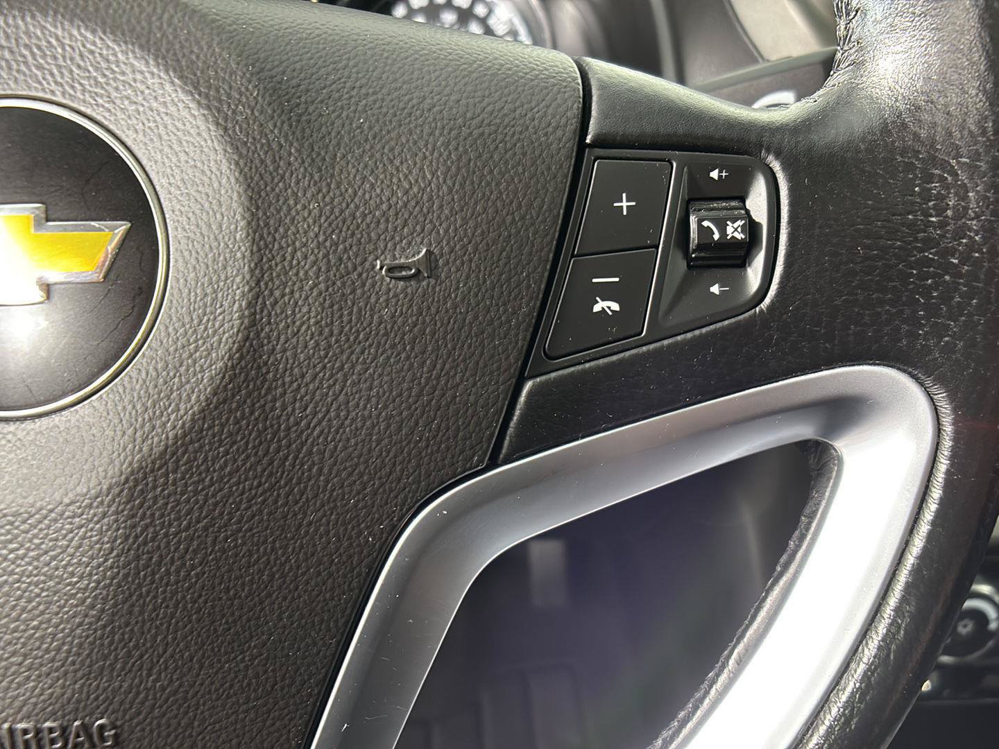 Used 2012 Chevrolet Captiva Sport LTZ AWD/4WD image 32