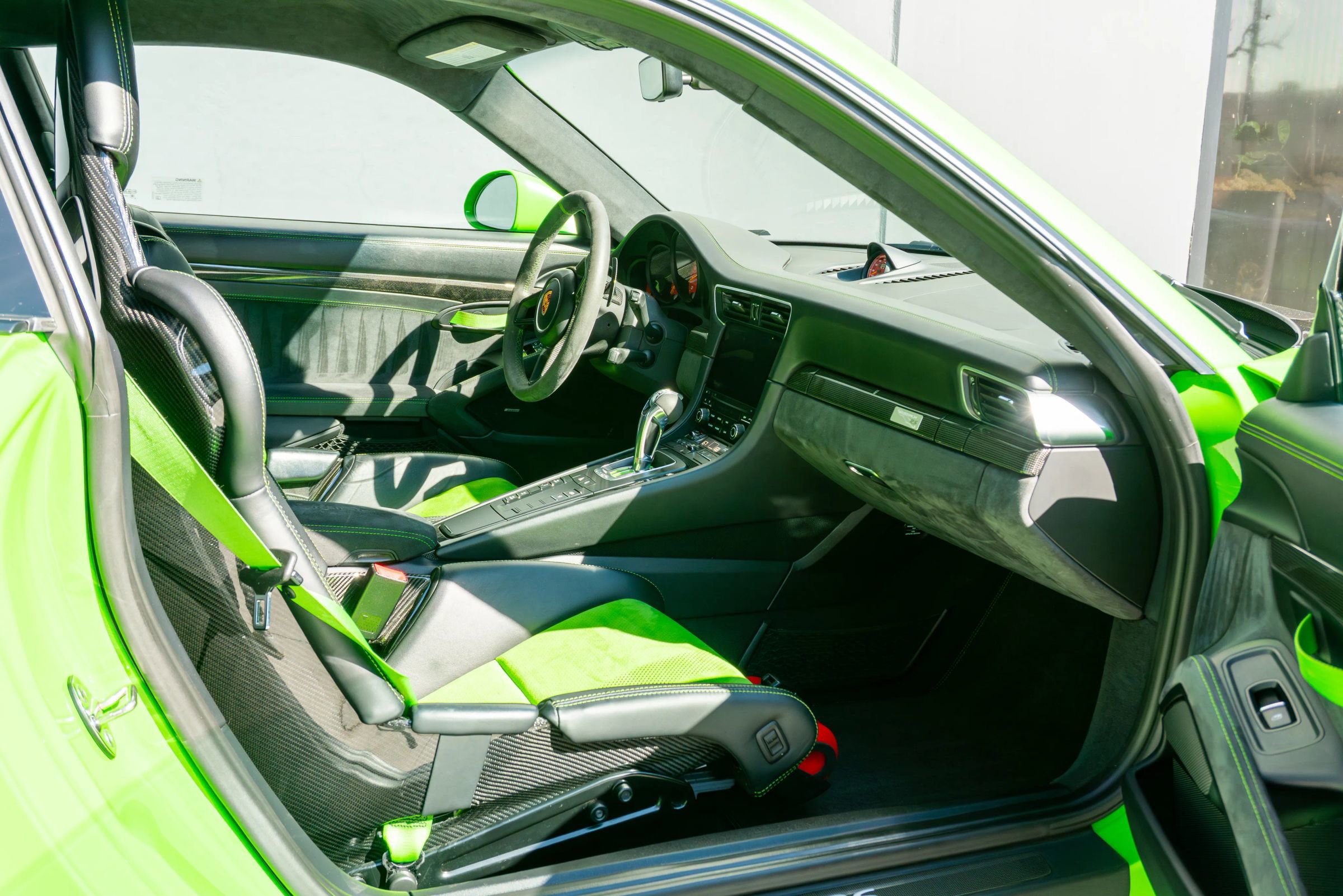 Used 2019 Porsche 911 GT3 RS image 12