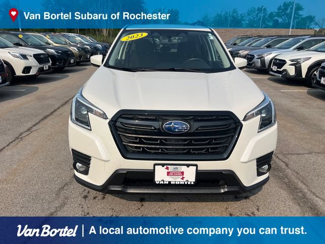 Certified 2023 Subaru Forester Premium AWD/4WD image 8