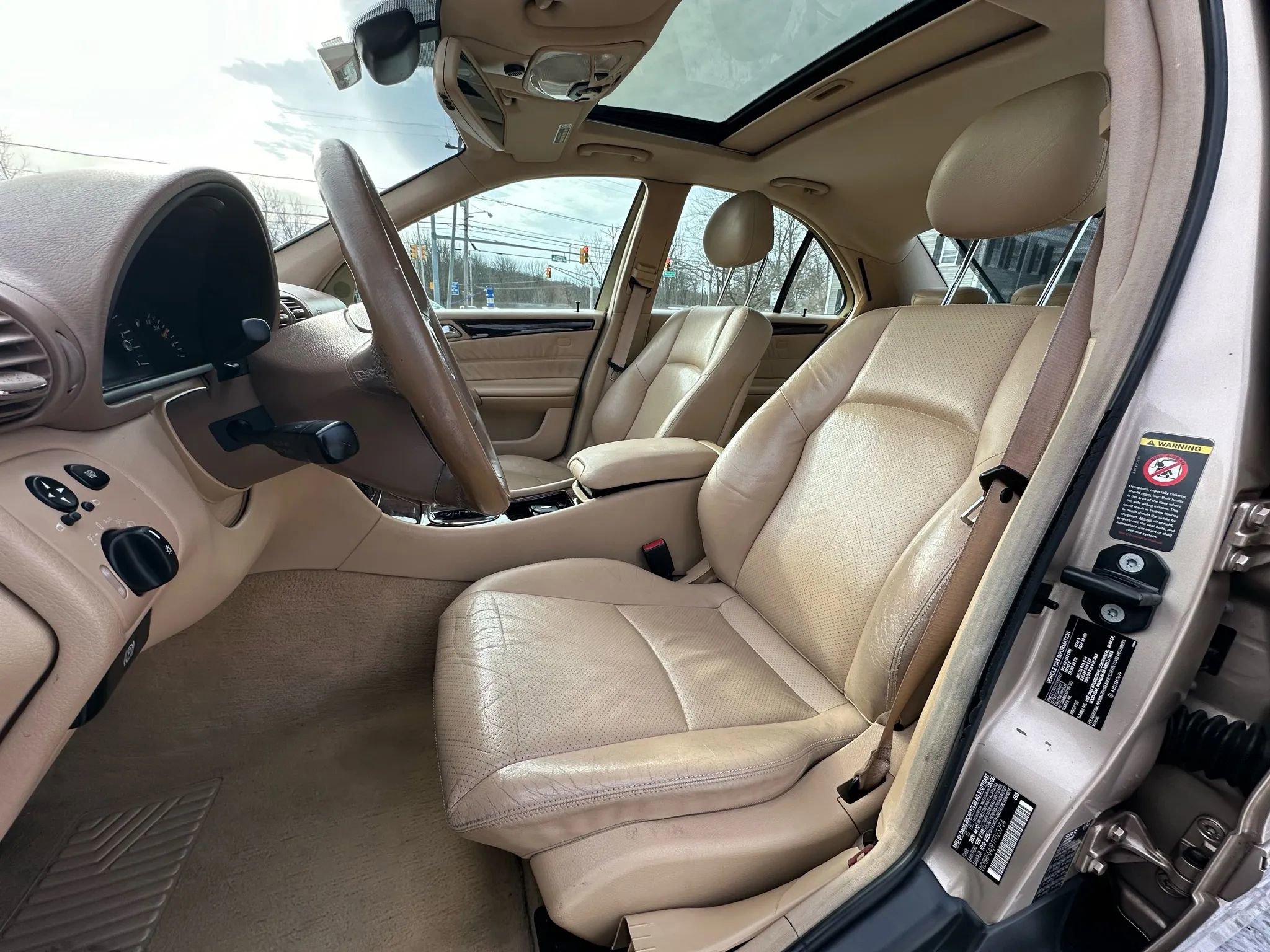 Used 2001 Mercedes-Benz C 320 C 320 Sedan 4D image 13