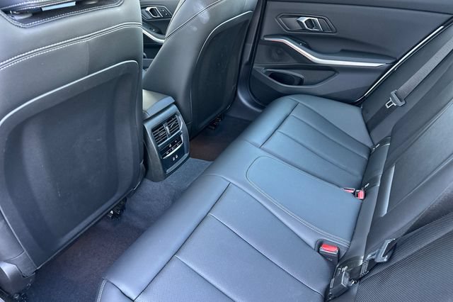 Used 2024 BMW 330i Sedan w/ Convenience Package RWD image 14