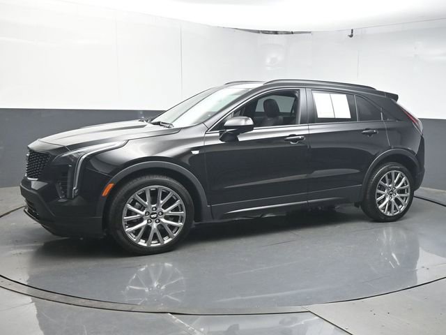 Used 2019 Cadillac XT4 Sport w/ LPO, Midnight Sport Package FWD image 4