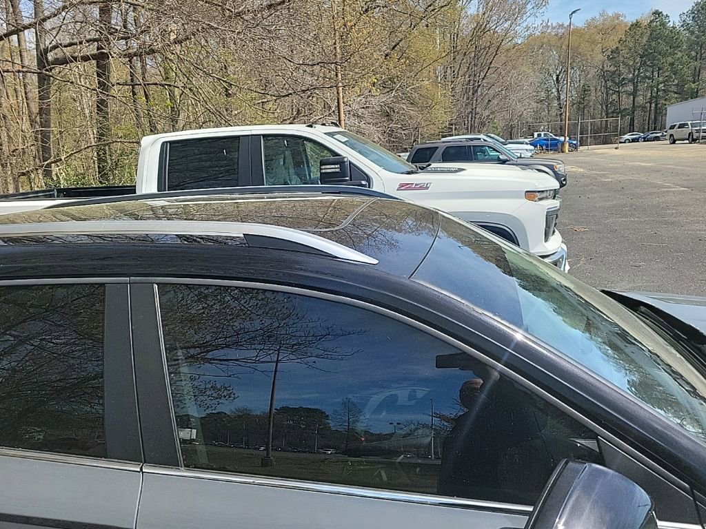 Used 2024 Volkswagen Taos SE image 8