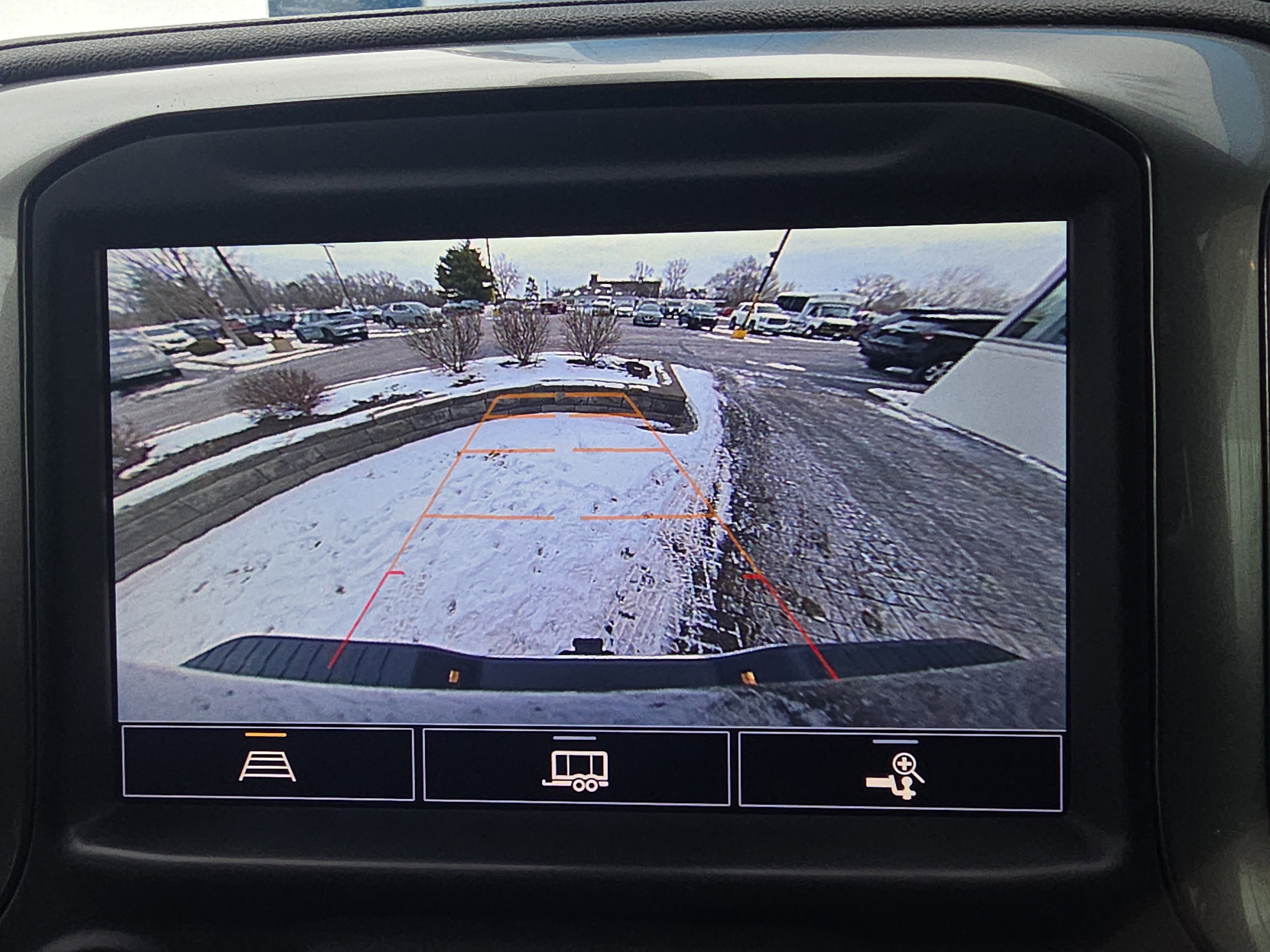 Used 2022 Chevrolet Silverado 2500 LTZ w/ Snow Plow Prep/Camper Package image 27