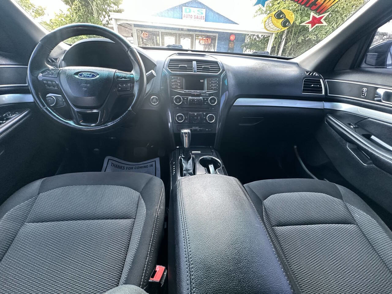 Used 2016 Ford Explorer XLT image 17