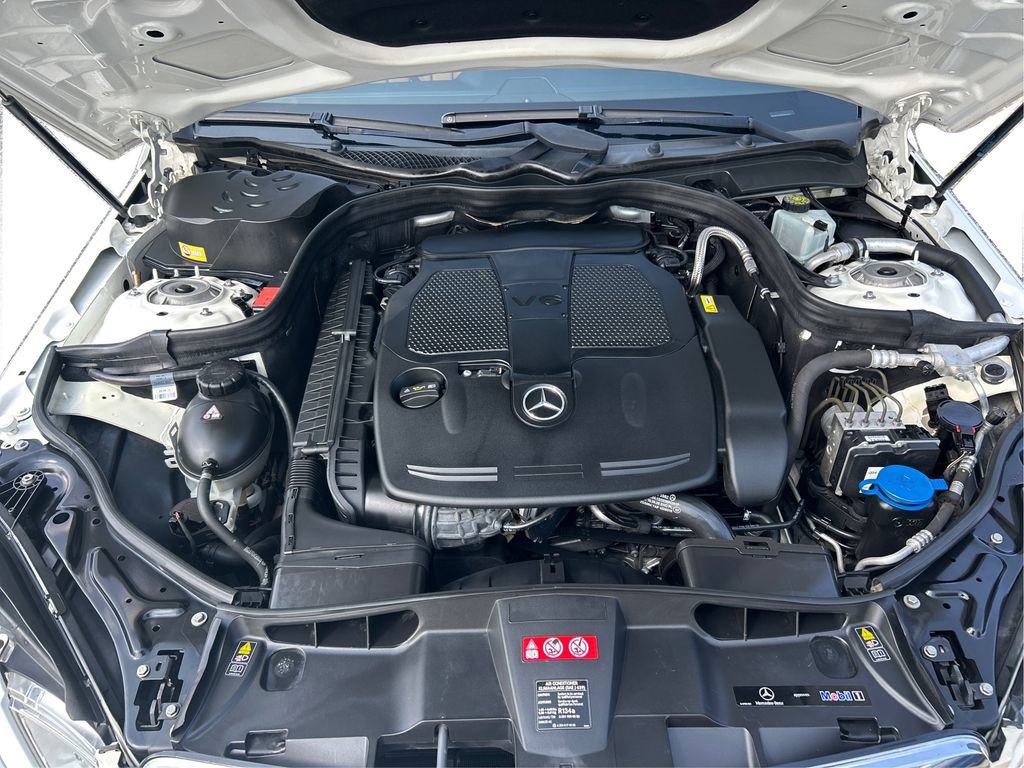 Used 2013 Mercedes-Benz E 350 Sedan image 27