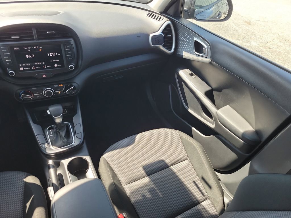 Used 2024 Kia Soul LX w/ Option Group 015 image 13