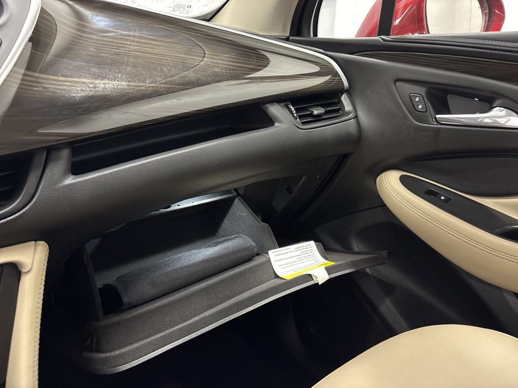 Used 2019 Buick Envision Essence image 24