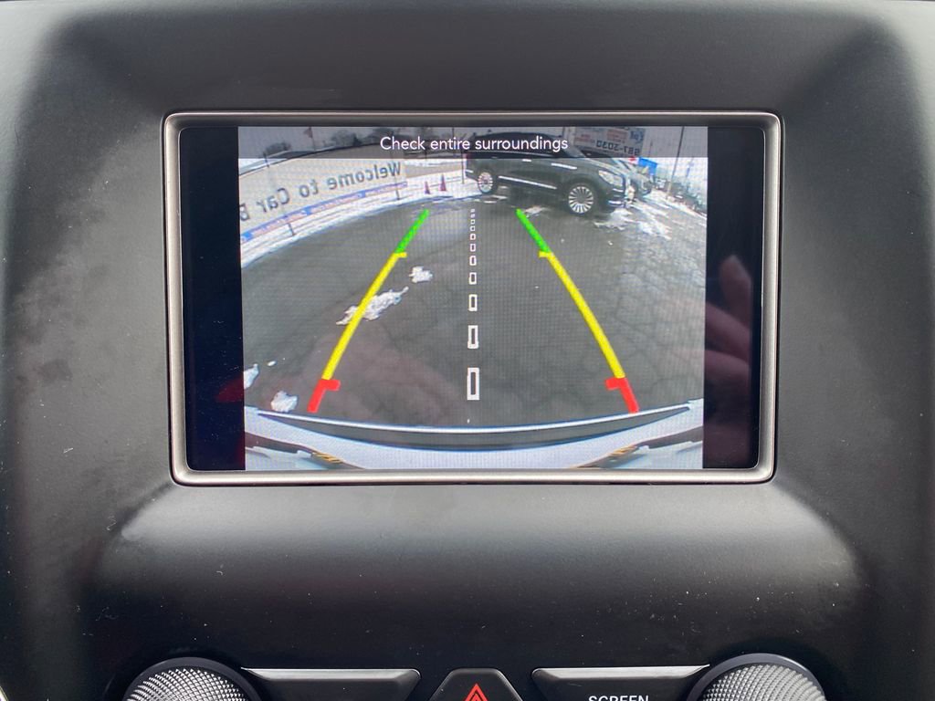 Used 2018 Jeep Grand Cherokee Limited image 32