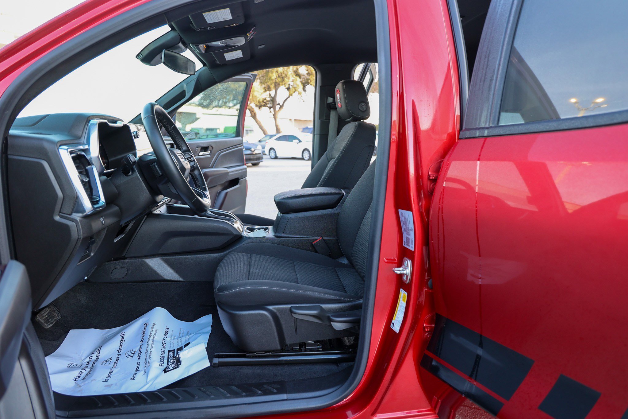 Used 2024 GMC Canyon Elevation w/ Trailering Package image 29