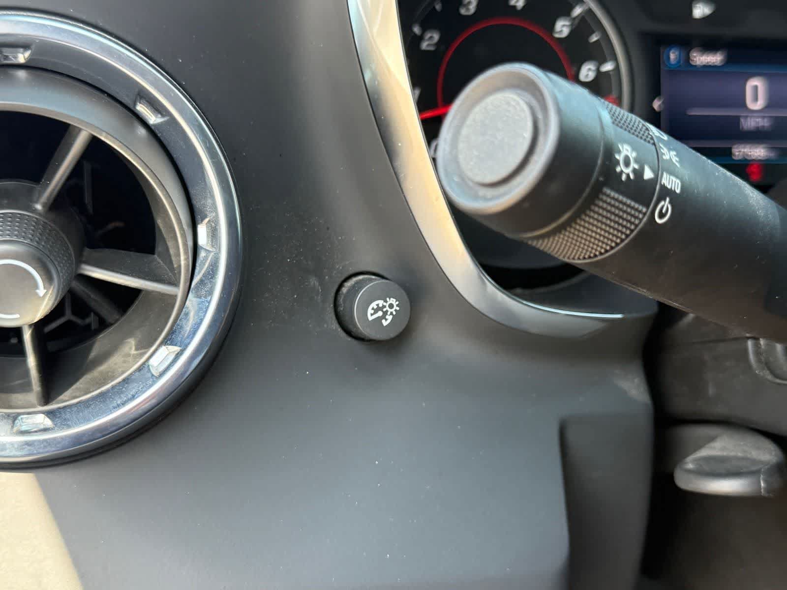 Used 2021 Chevrolet Camaro LT RWD image 26