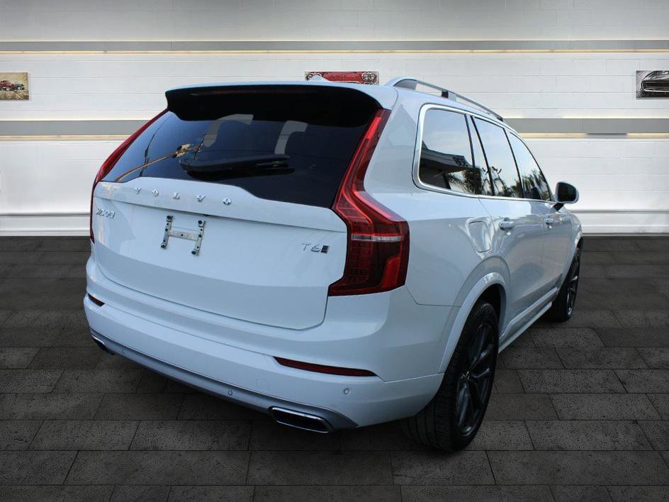 Used 2016 Volvo XC90 T6 Momentum image 7
