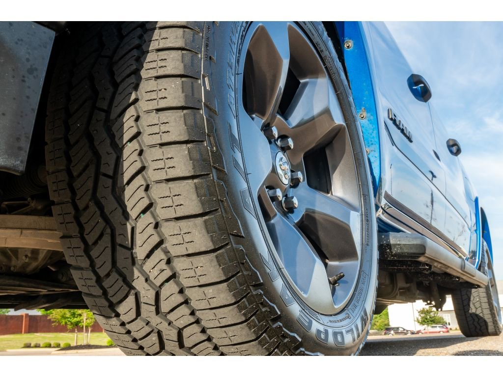 Used 2023 RAM 1500 Big Horn AWD/4WD image 9