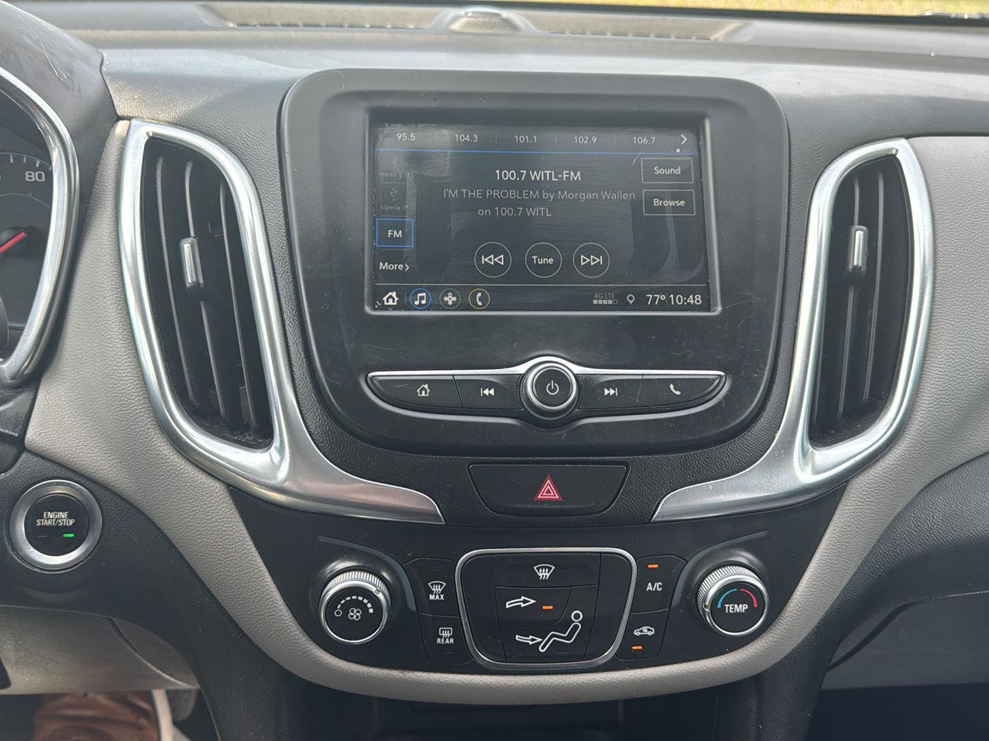 Used 2019 Chevrolet Equinox LS w/ LS Convenience Package FWD image 13