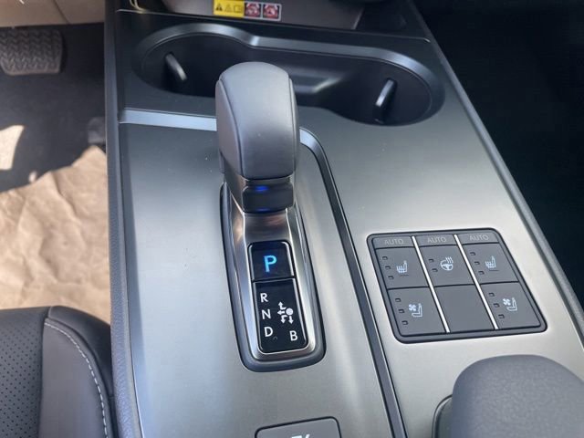 New 2026 Lexus UX 300h AWD image 20