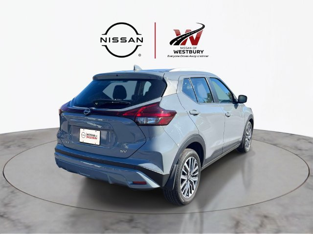 Used 2024 Nissan Kicks SV FWD image 4