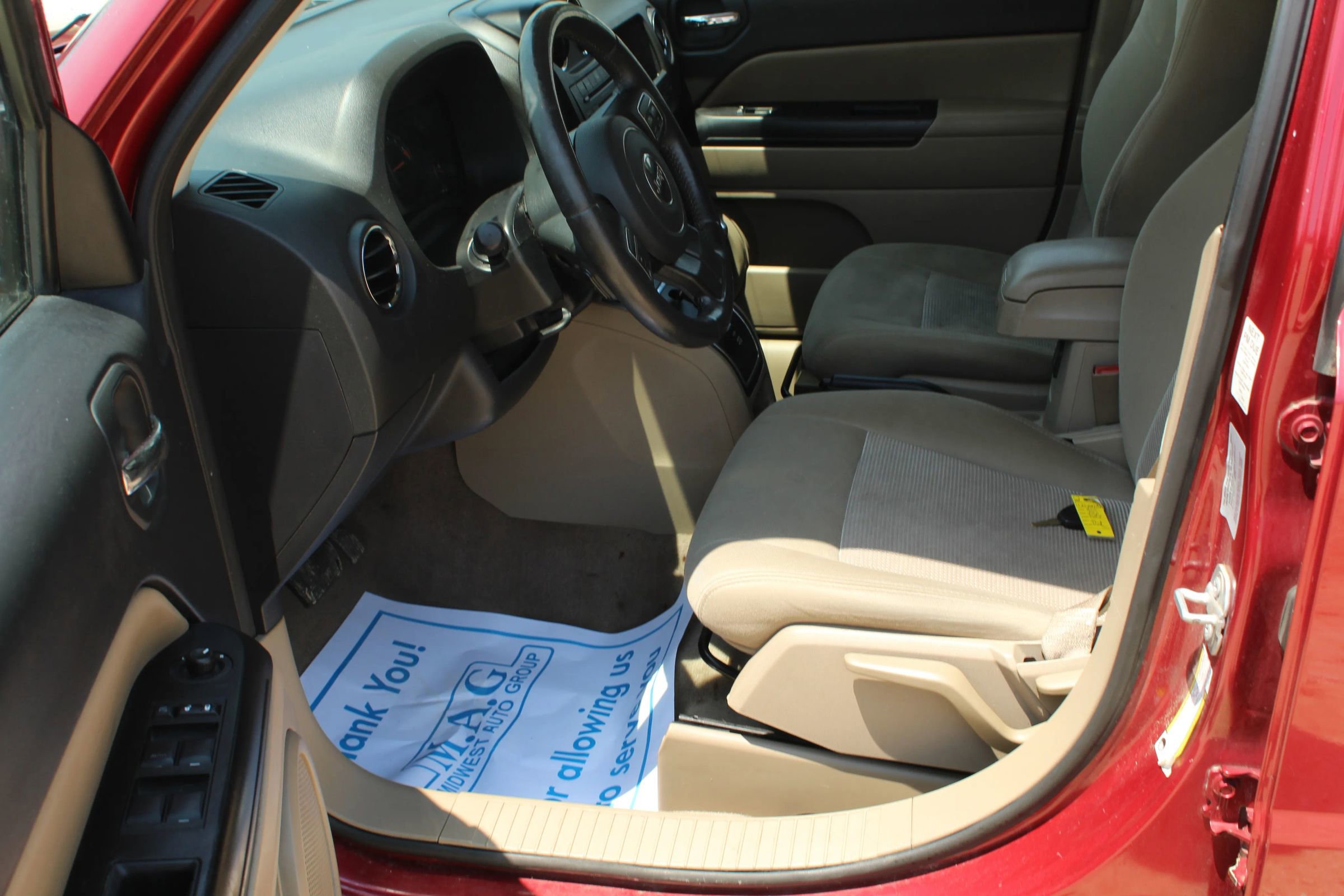 Used 2016 Jeep Patriot Latitude image 10