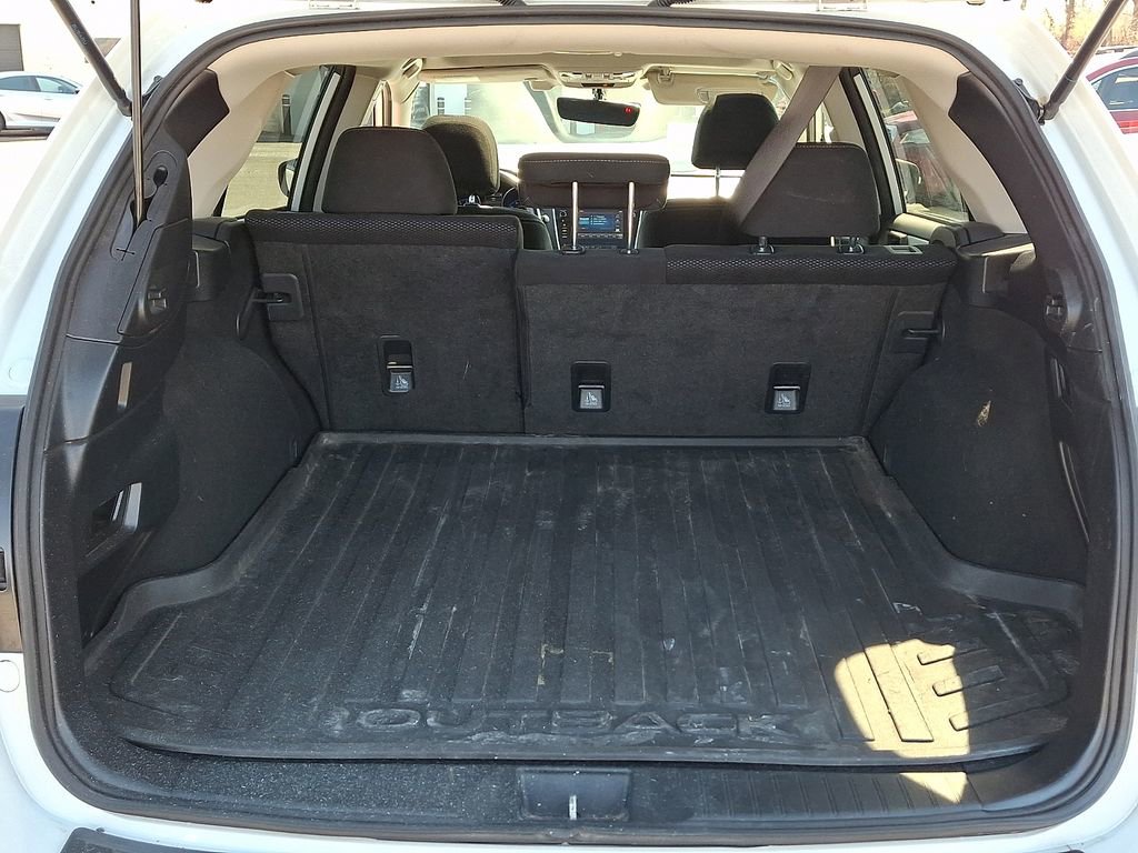 Used 2019 Subaru Outback 2.5i Premium image 28