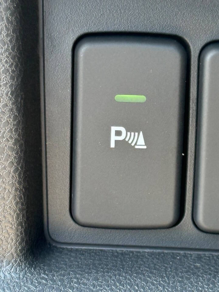 Used 2012 Honda Pilot Touring image 19