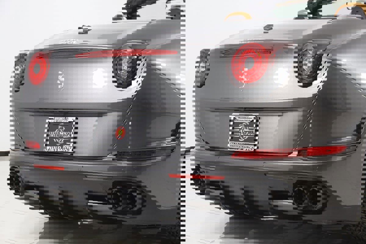 Used 2018 Ferrari California T image 81