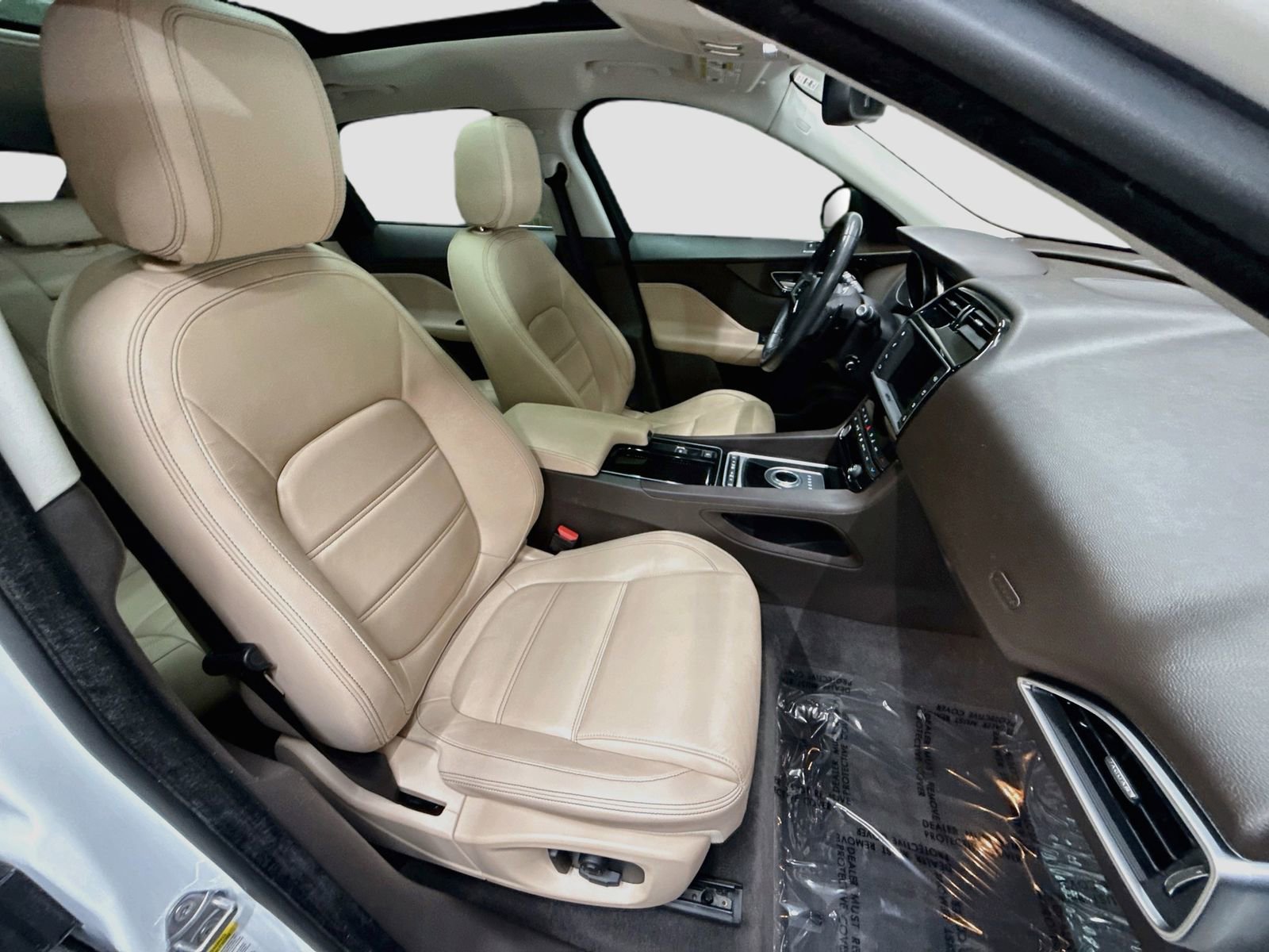 Used 2018 Jaguar F-PACE Prestige AWD/4WD image 31