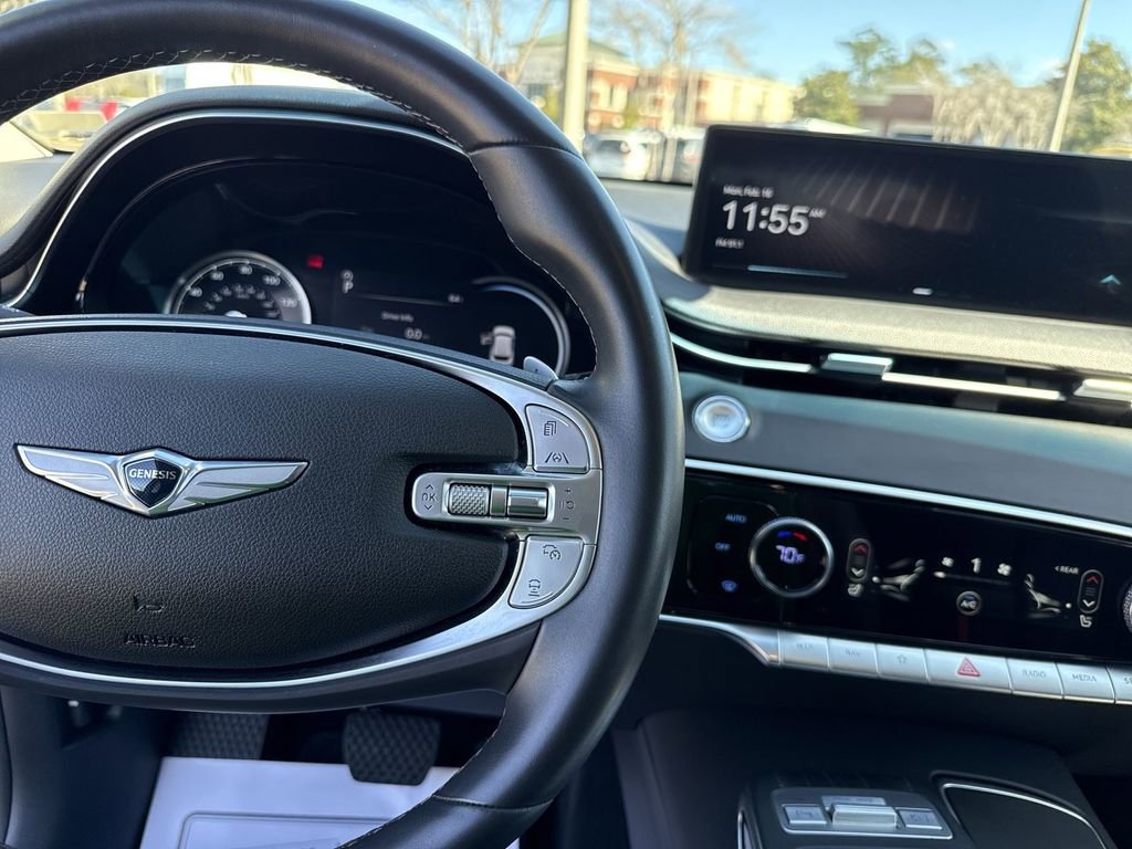 Used 2025 Genesis GV70 2.5T image 15
