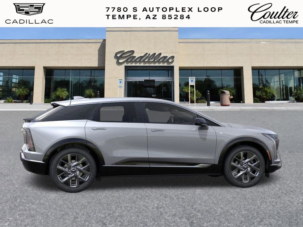 New 2026 Cadillac Optiq Luxury 1 image 5