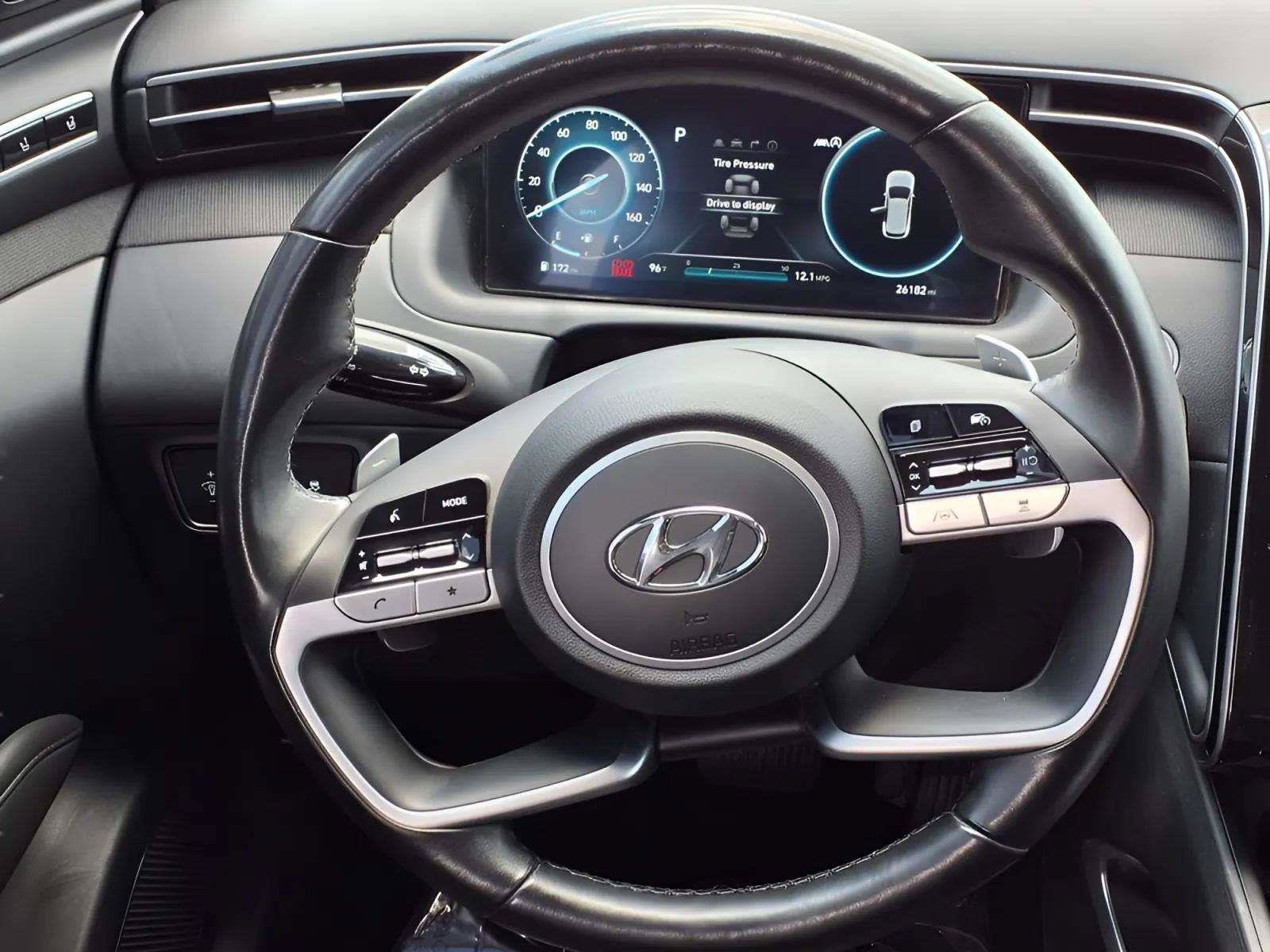 Certified 2023 Hyundai Tucson Limited FWD image 18