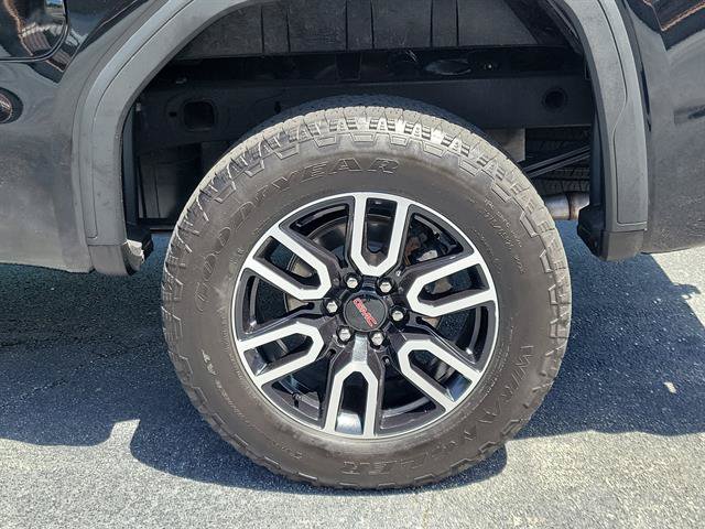 Used 2026 GMC Sierra 1500 AT4 w/ AT4 Premium Package AWD/4WD image 5