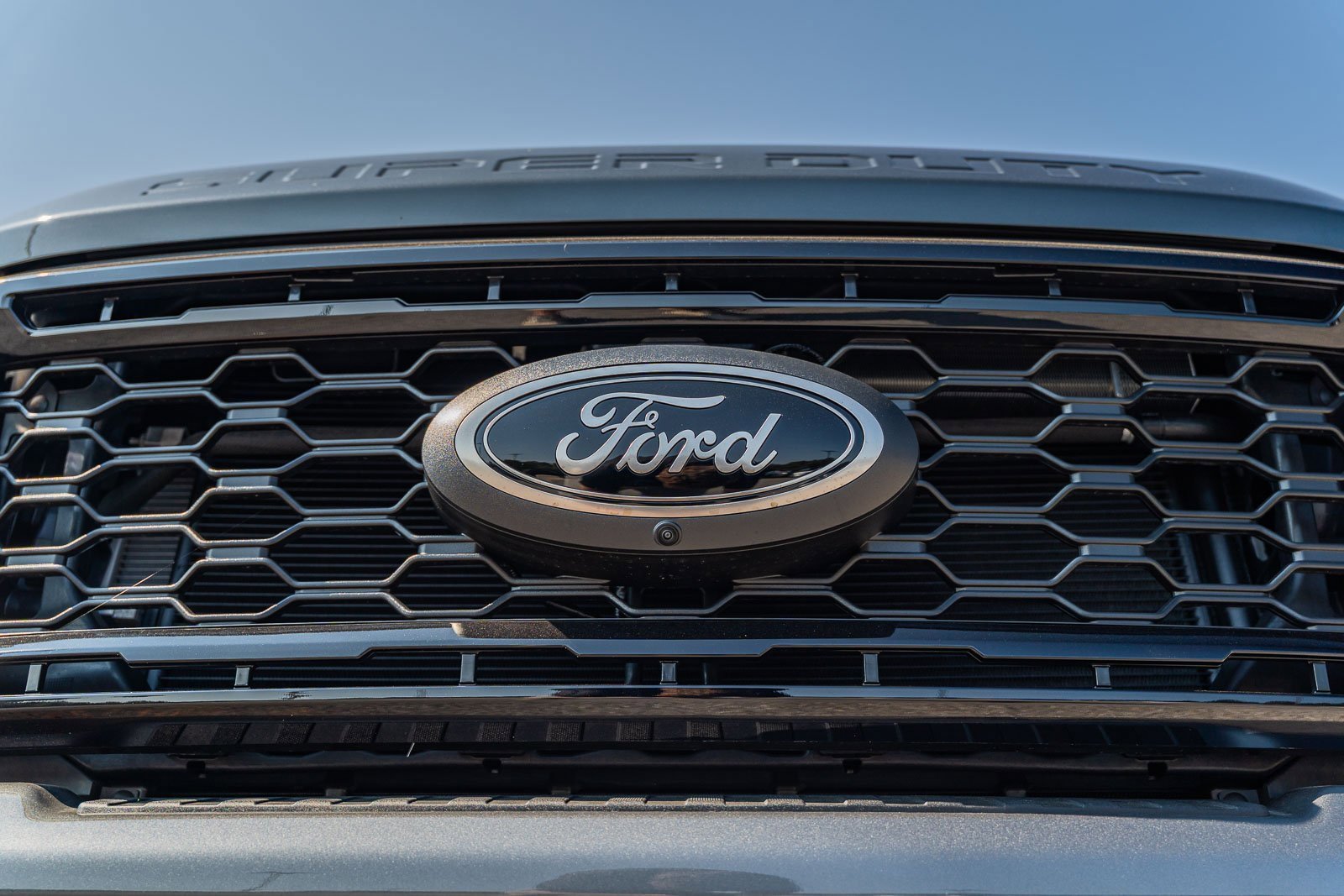 New 2025 Ford F250 Lariat w/ Black Appearance Package image 12