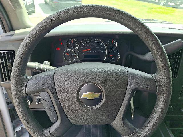 New 2026 Chevrolet Express 2500 w/ Driver Convenience Package RWD image 9