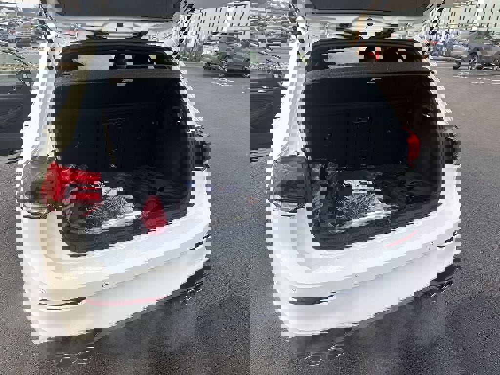 New 2026 Volkswagen Golf image 44