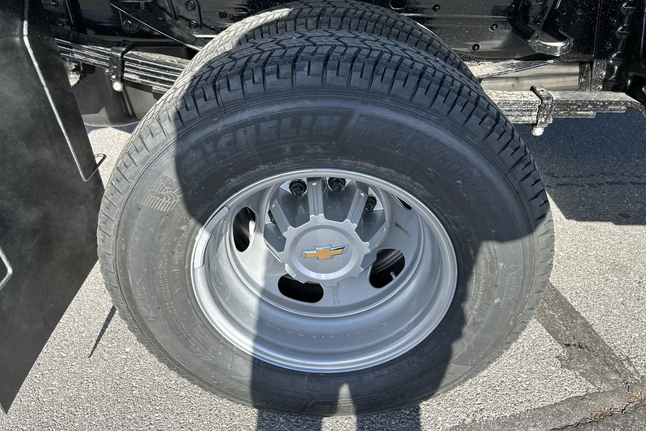 New 2025 Chevrolet Silverado 3500 W/T w/ WT Convenience Package image 9